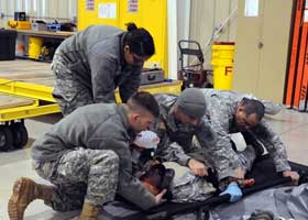 美国组织各方联合救援演习声势浩大(1)